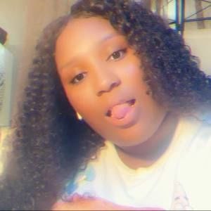 Meet your Posher, Rahaisha